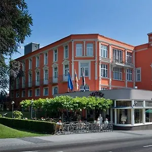 Grand Monopole Hotel